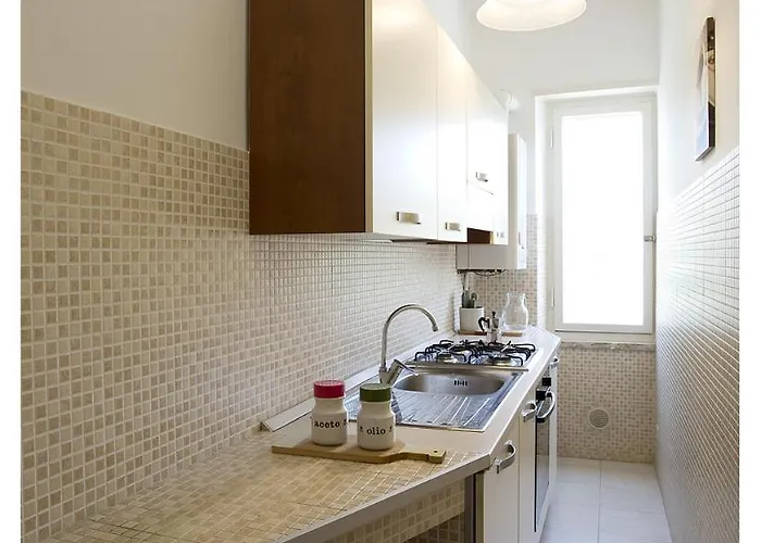 Casa Gorgone, Seafront Flat! * Viareggio