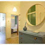 Casa Gorgone, Seafront Flat!